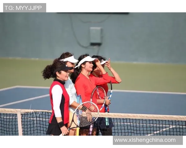 南京网球队勇攀高峰的奋斗历程与全国锦标赛的精彩瞬间